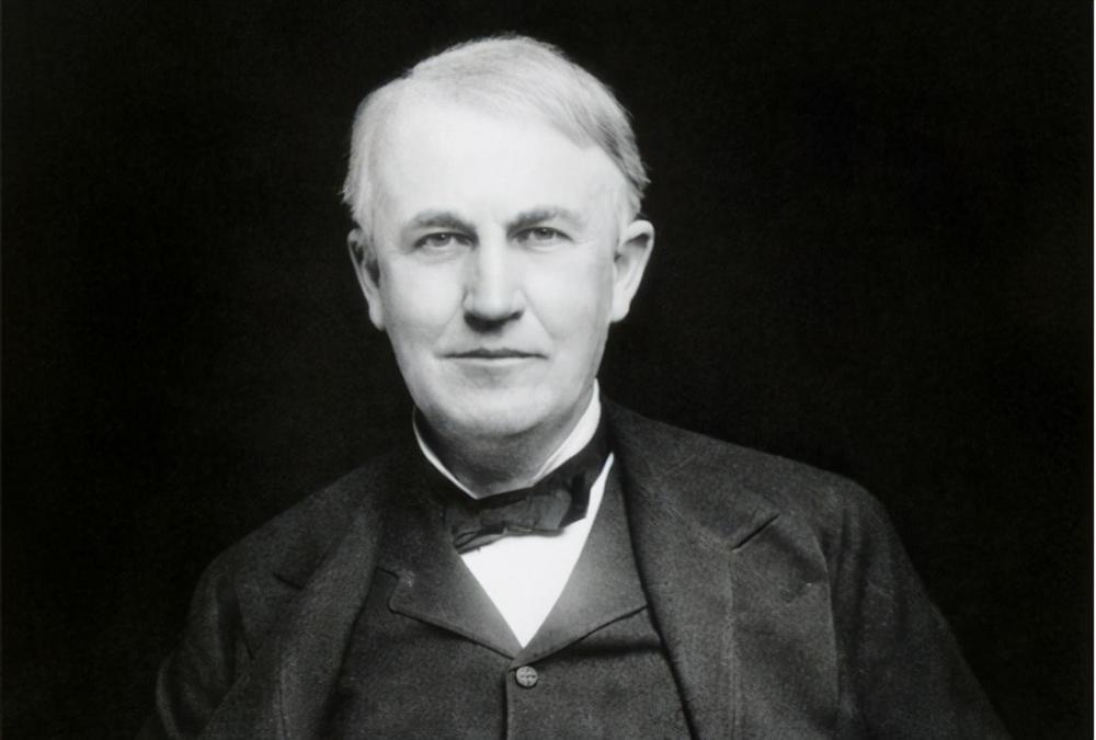 尼古拉·特斯拉_历史人物|被神化的科学怪人：尼古拉·特斯拉，他的十大预言都是什么？