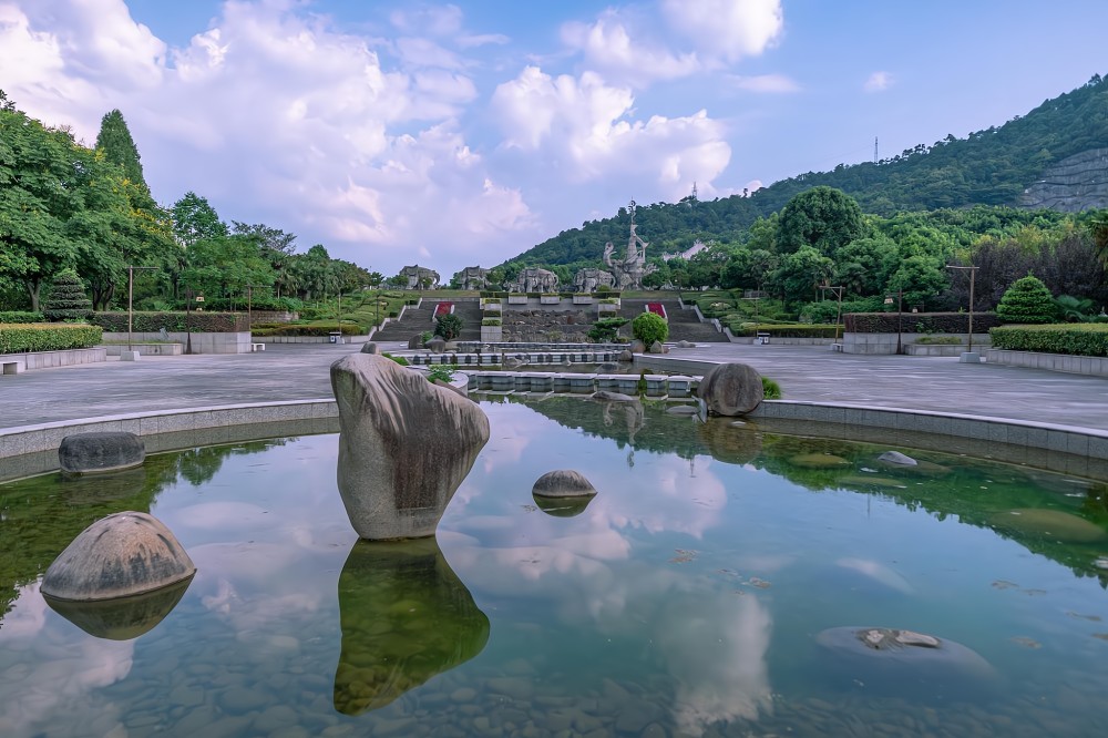 上虞中華孝德園，景色十分壯觀秀美