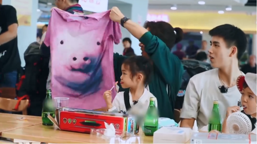 李承铉|36岁戚薇首谈生育细节，惹十万网友心疼：遇上李承铉真的太“惨”