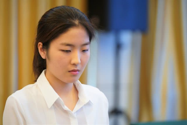 现代围棋史上的十大女神 梅泽由香里 围棋 棋手 吴政娥 黑嘉嘉 万波奈穗