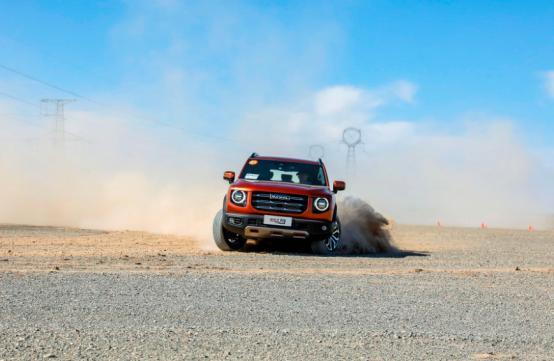 哈弗大狗|北京车展潮遛哈弗大狗！气质让CS75 PULS不得不服！