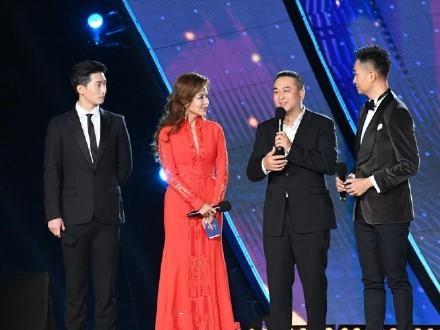 窦骁|丝绸之路国际电影节开幕，窦骁白冰同框亮相，小沈阳也罕见出镜