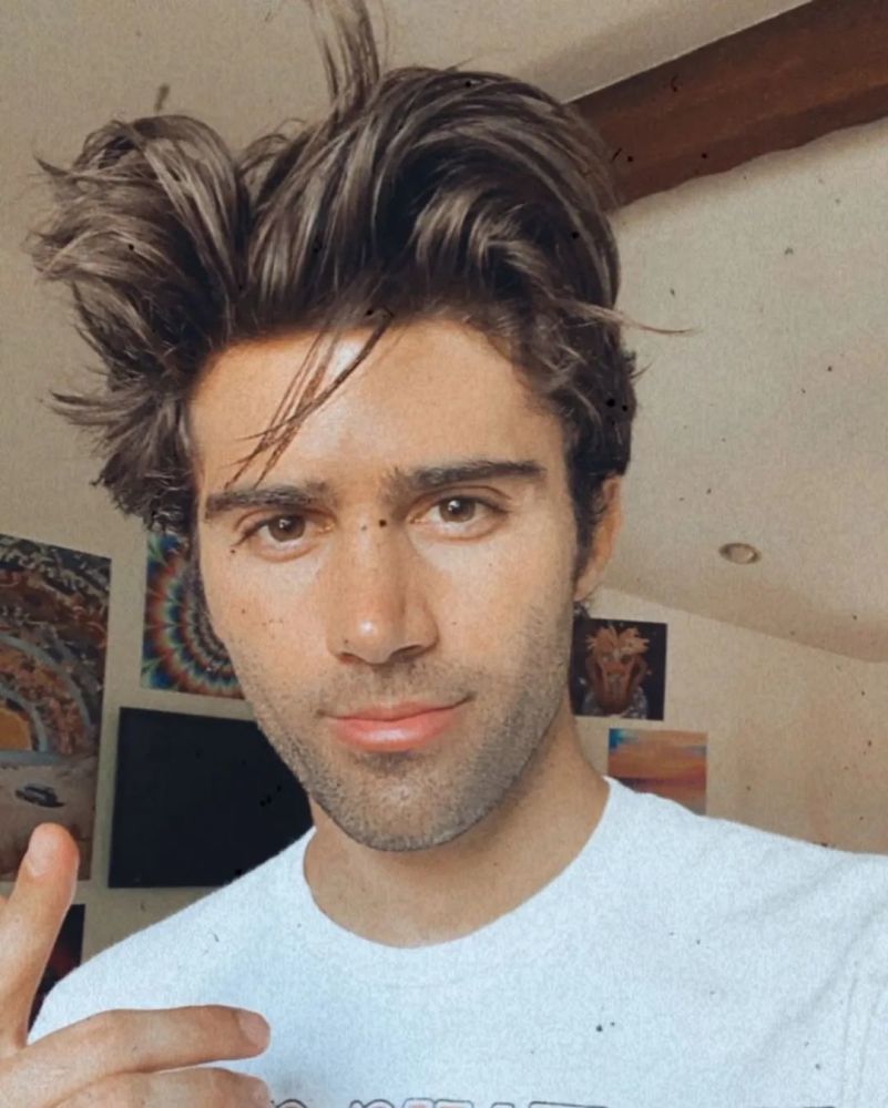 demi lovato|Demi Lovato 前未婚夫请求网友放他一马，不要再攻击他了…