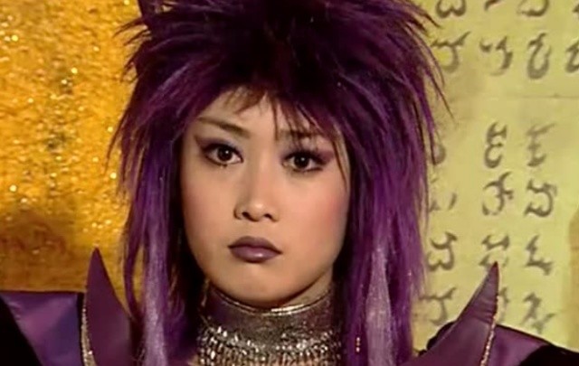 有种"整容"叫《巴啦啦小魔仙》小月,卸掉浓妆那一刻,美得像个公主!_腾