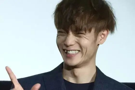 没有虎牙的人是不完美的!