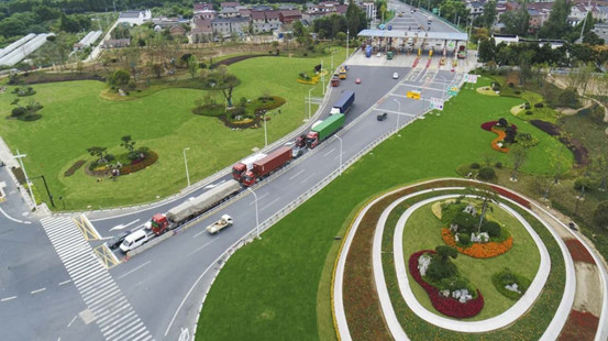 3个月过去,东洲街道交通环境得到了较大改善,基本做到道路通畅,行车有