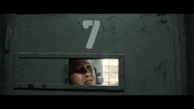 这是监狱中最"特殊"的一间牢房被关进了7号房意外含冤入狱被判死刑麦