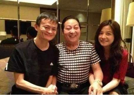 赵薇|论翻身手段，九亿只能做她丫鬟…