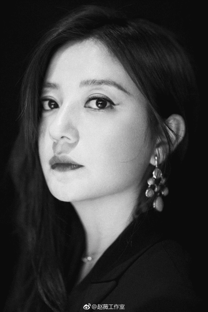 赵薇|论翻身手段，九亿只能做她丫鬟…