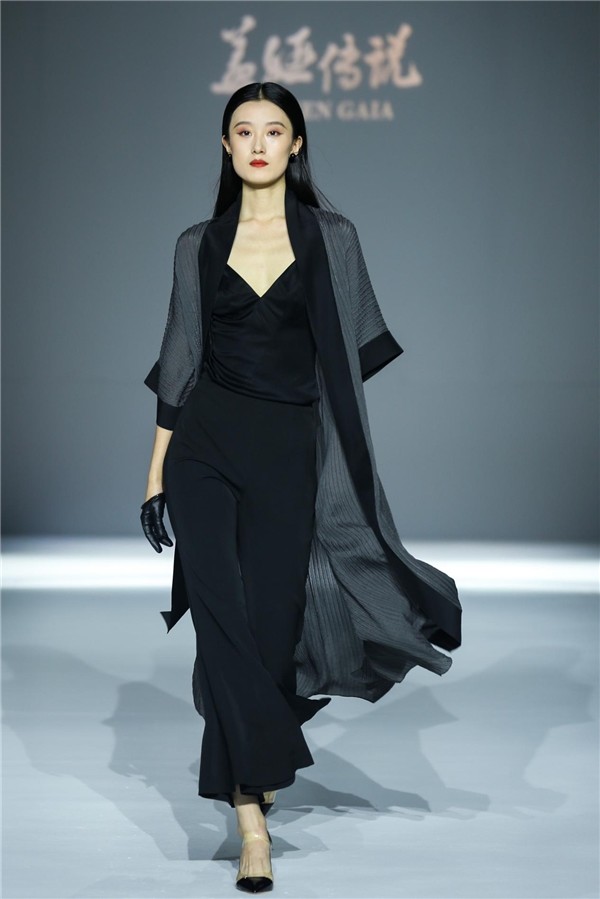 盖娅传说熊英2021ss如兰盛放华幕将启