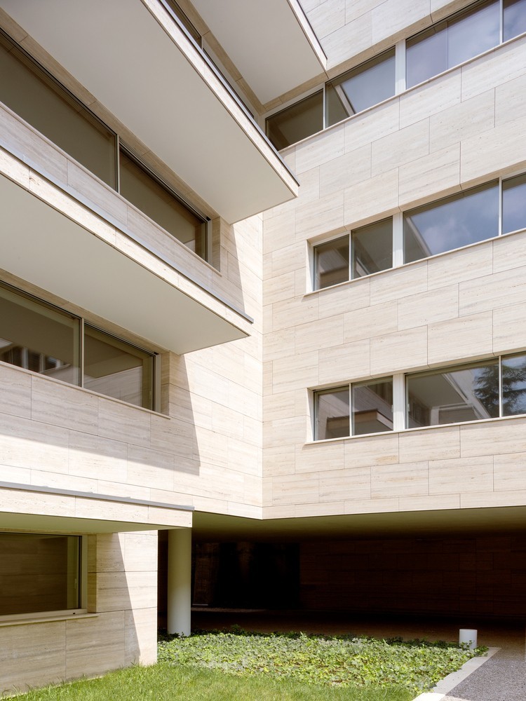 西扎,意大利公寓住宅综合体