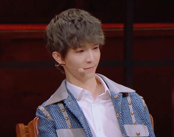 郭敬明|李成儒怼郭敬明的一番话，道出了影视圈被搅得乌烟瘴气的根本原因