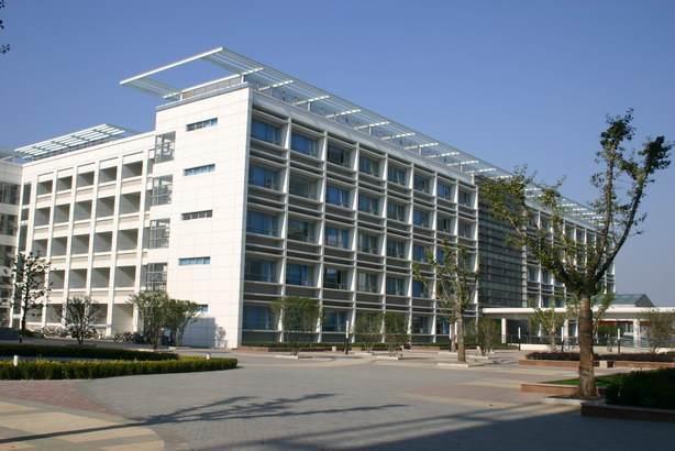 江海门户中国教育之乡海门撤市设区目前仅2所高校