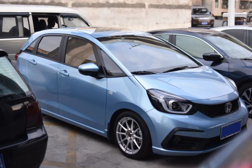 本田不改推下海飞度gr9不改肯定在耍赖