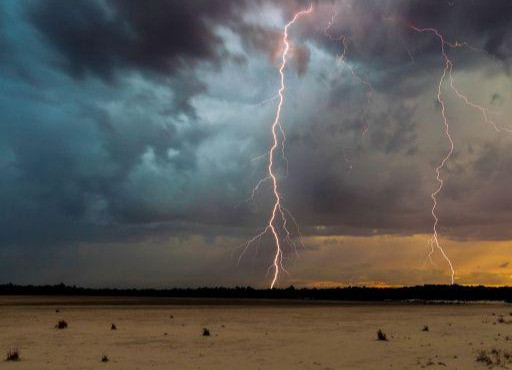 闪电家族中的另类,威力强大令人敬畏,避雷针也难以抵挡
