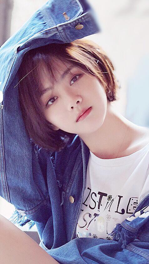 金鹰女神|金鹰女神争夺激烈，战袍已做好，疑似内定