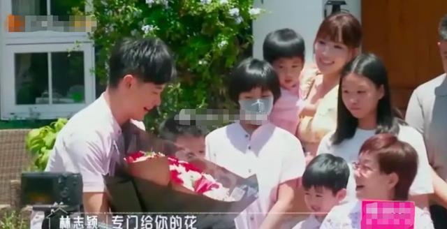 林志颖|林志颖妈妈70岁豪华生日宴内景曝光，席开十台，冰冰姐送超大寿龟