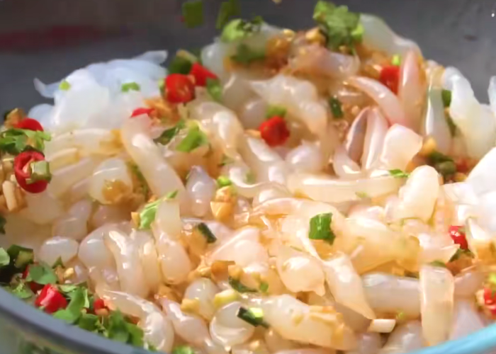 鲜辣味美的凉拌粉鱼简单好吃q弹爽滑不错的凉拌美味