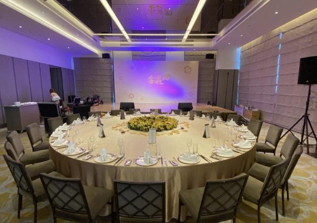 林志颖|林志颖为妈妈庆祝70岁大寿，宴请十几桌，祖孙三代齐聚其乐融融