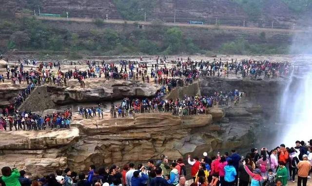 其他国家旅游业惨淡对比中国旅游业的一片火热,外国的情况则要惨淡得