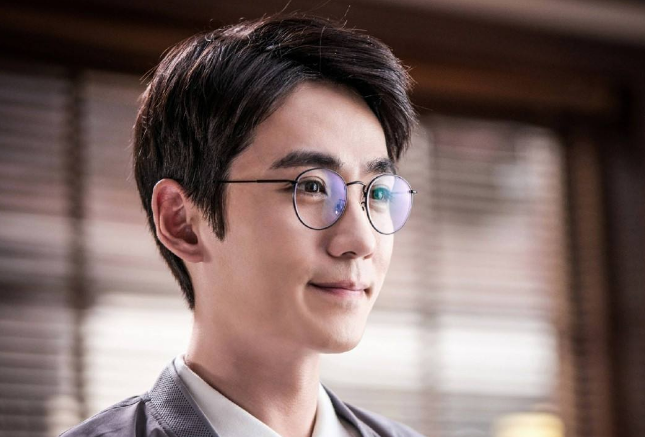 朱一龙|朱一龙风波后重新工作，不受舆论干扰，神态轻松心情不错