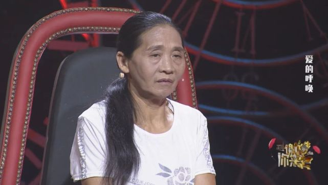 其实李新当初只觉得母亲应该受到批评和教育,在道德和