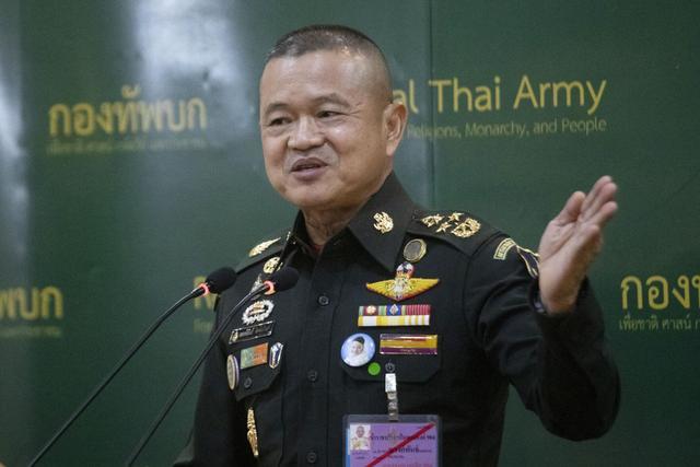泰国新任陆军总司令,与泰王关系密切,上任后强调维护王室重要性