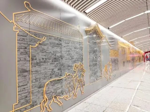 logo设计|让校园墙壁说话，先看看“最美地铁站”