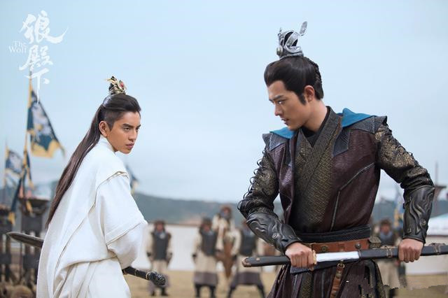 余生,请多指教|3部剧开播无期，肖战再接正能量剧，诠释父亲一角，年龄跨越超大