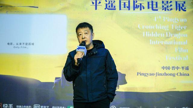 贾樟柯|拿日本人钱，用中国老婆当女主角，拍法国人爱看的电影？