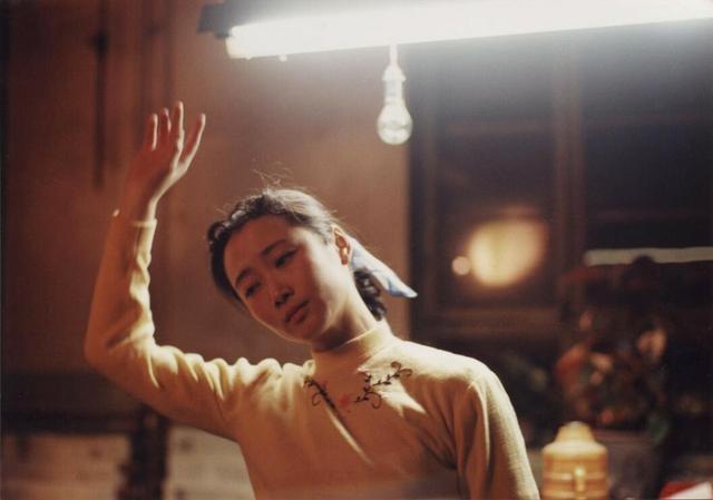 贾樟柯|拿日本人钱，用中国老婆当女主角，拍法国人爱看的电影？