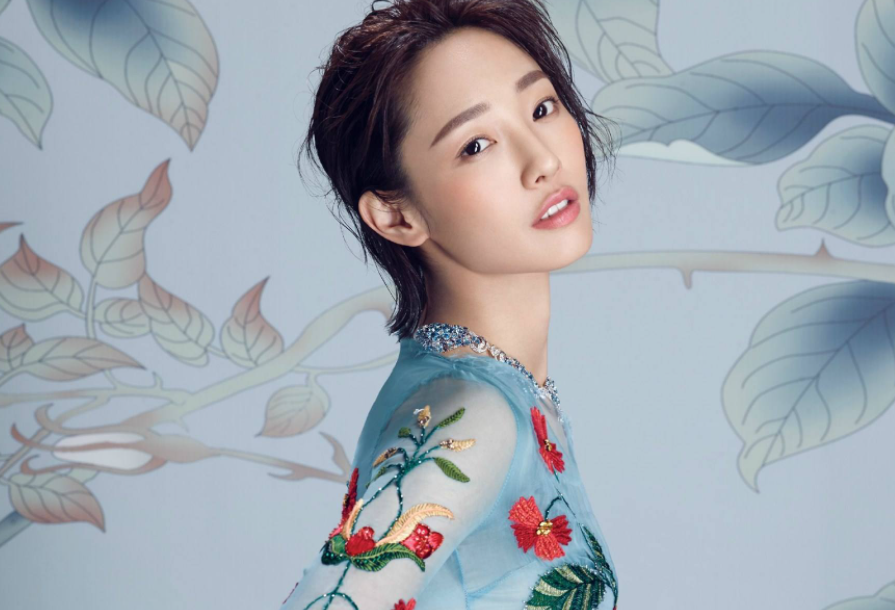 白百何|白百合被扒旧账重博好感，曾经的票房冠军为啥一路被黑？