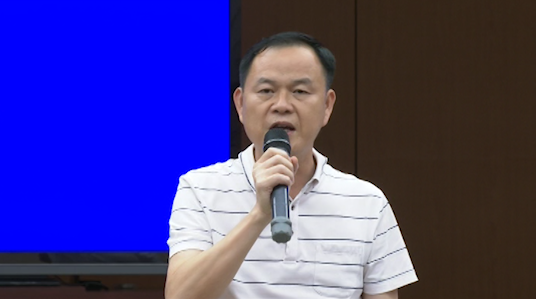 洪国华:加快现代农业产业园建设 打造乡村振兴新亮点