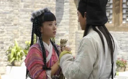 《少年包青天3》彩蝶放不下心中魔障,一念成佛,一念成魔,大约就是如此