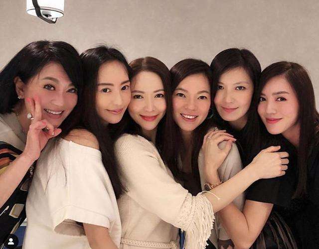 你们鄙夷万分的"上海名媛圈",讲实话,我很羡慕,最起码这样的人生有