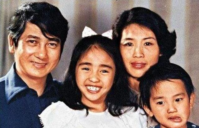 黎姿|“港圈第一美女”的豪放情史！