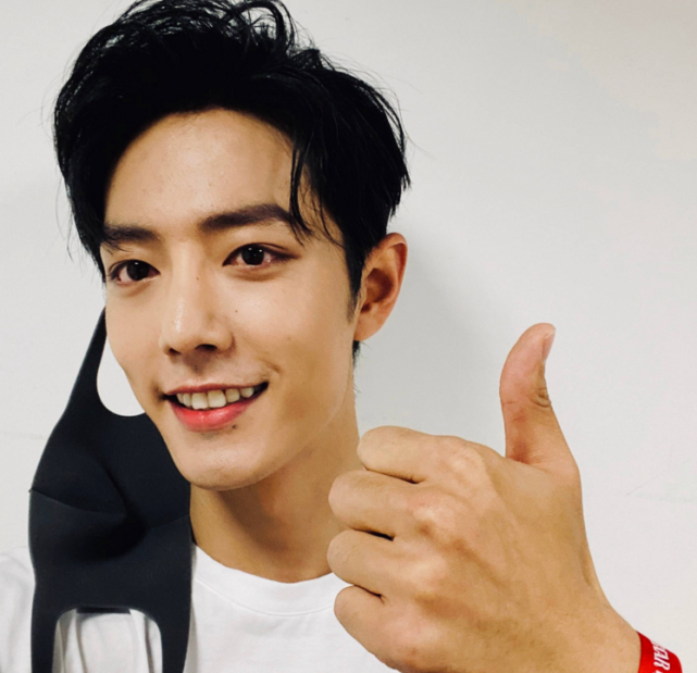 陈情令|肖战事业开始回春？著名导演“犀利点评”，陈情令魏无羡无法超越