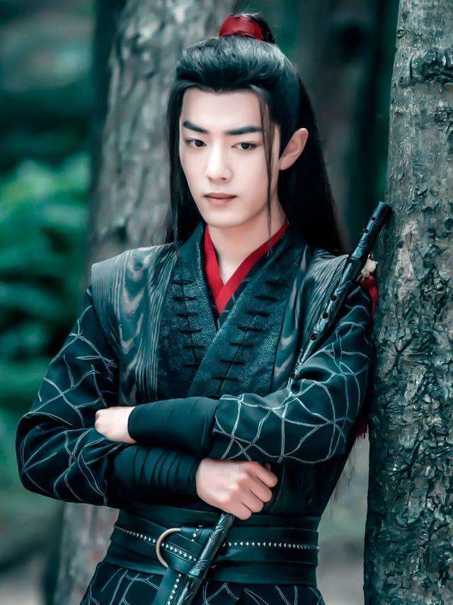 陈情令|肖战事业开始回春？著名导演“犀利点评”，陈情令魏无羡无法超越