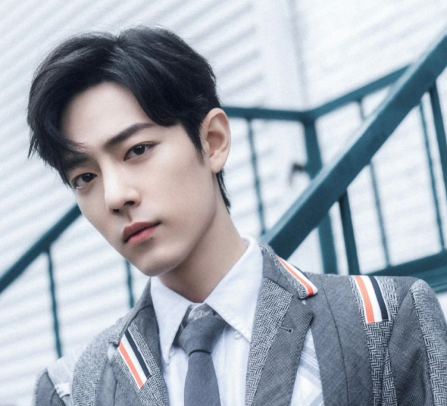 陈情令|肖战事业开始回春？著名导演“犀利点评”，陈情令魏无羡无法超越