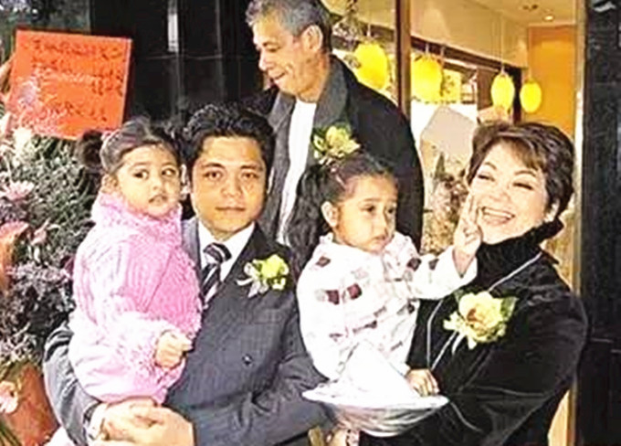 肥妈|辛酸！66岁知名女星老公癌症晚期，上节目掩面落泪，为照顾对方晚上不敢睡