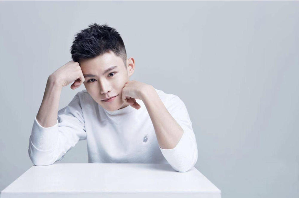 好嗨哟内敛小伙毛毛姐的终极梦想是当一个演员