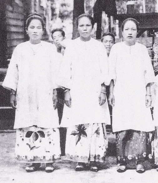 蜡染|马来群岛的织染绣：金丝绣、蜡染、絣织与扎染