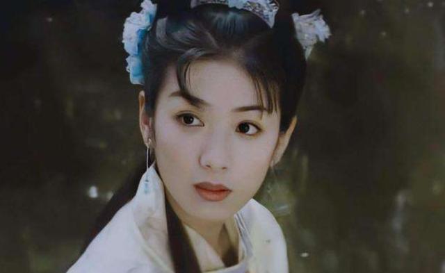 黄奕|别再说黄奕打烂一手好牌了，20年前的黄奕又回来了