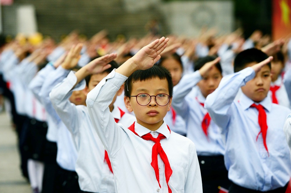 庆祝中国少年先锋队建队71周年_腾讯新闻