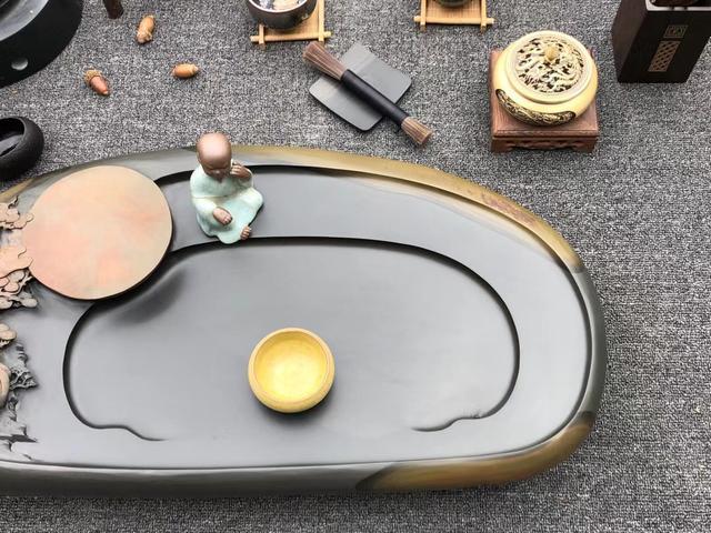 美的|把“风景如画”，这个概念植入到雕刻中，并制成茶盘会有多美？