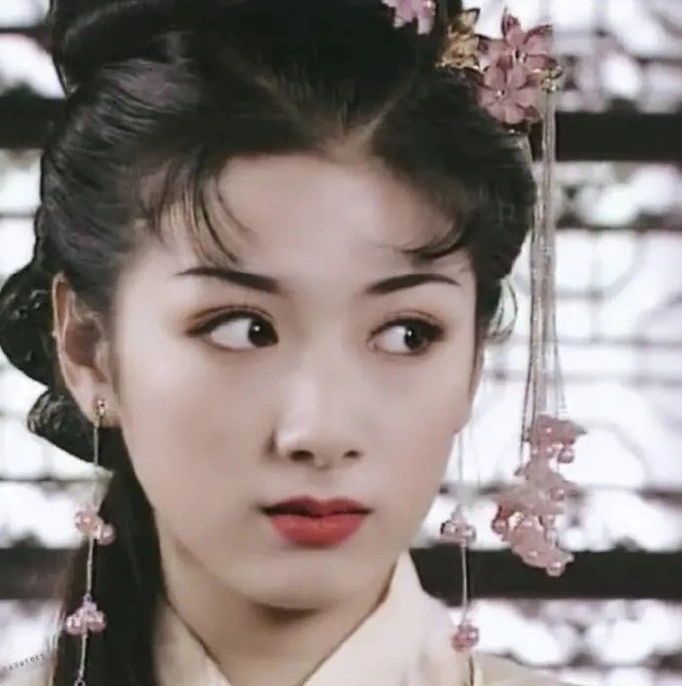 黄奕|综艺首秀这么没情商，她能把打烂的牌一张张赢回来么？