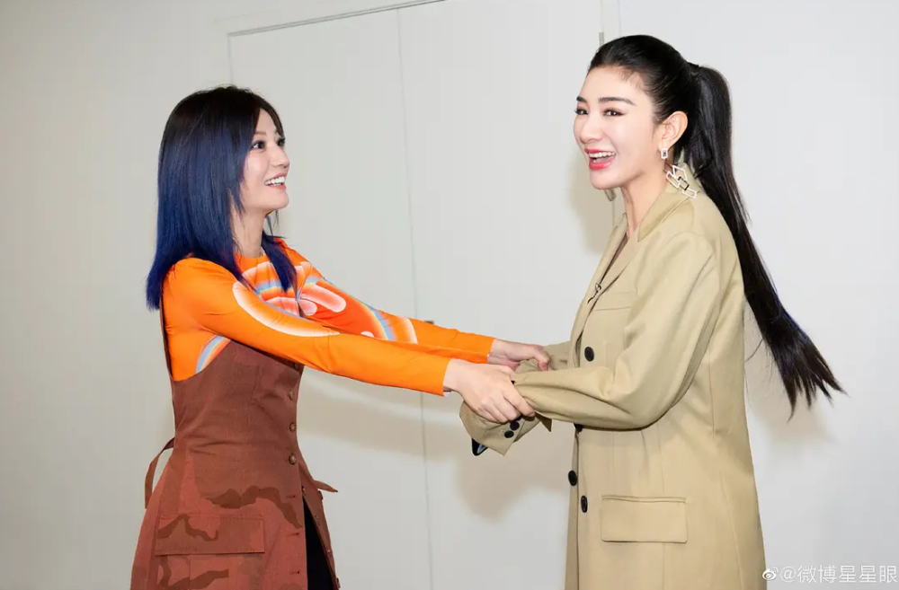 黄奕|综艺首秀这么没情商，她能把打烂的牌一张张赢回来么？