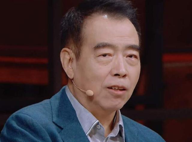 鱼翔|《父母爱情》中的卫东，今在《演员2》做助演嘉宾，意外撞脸肖战