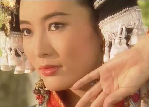 这些曾惊艳我们童年的女神竟都是新加坡人 全认识就暴露年龄了