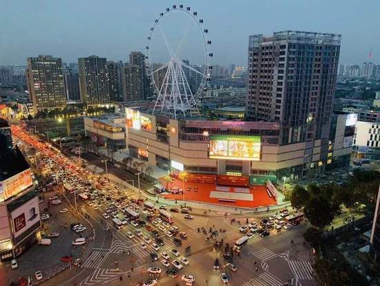 效仿泰盛建城市摩天轮,临沂滨河万达广场能一炮走红吗?_腾讯新闻